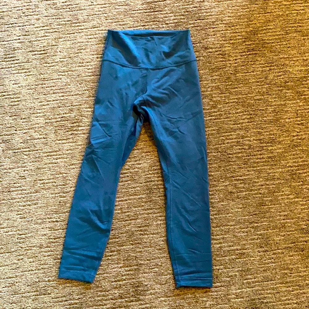 Lulu lemon wunder under high rise